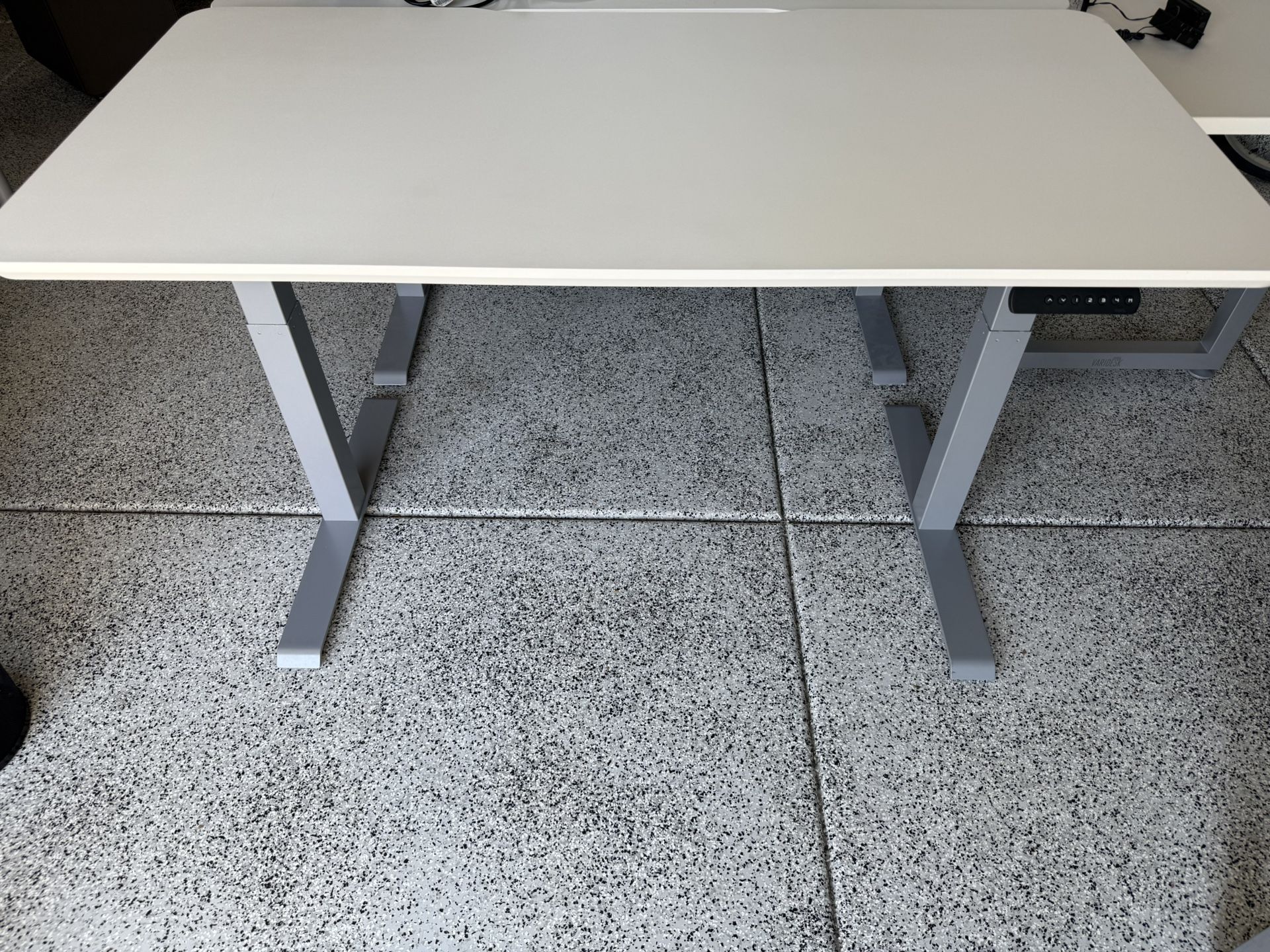 Adjustable Vari Desk