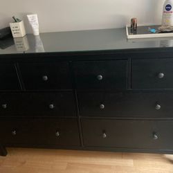 Beautiful Ikea Black 8 Drawers Drawer Dresser Clothes Storage Cabinet TV Entertainment Center Stand Unit Chest + Mstching Glasstop INCLUDED 