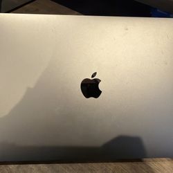 MacBook Air 2019 Retina 13” Intel i5 8GB Laptop