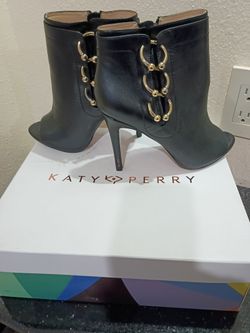 Katty Perry Boots