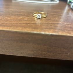 3/4 Carat Diamond Ring With 14k Gold 