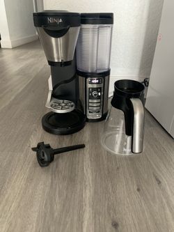 Ninja Coffee Bar Auto-iQ Brewer with Glass Carafe 