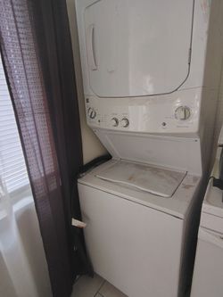 Washer dryer stackable