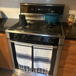 Bosch Gas Range 