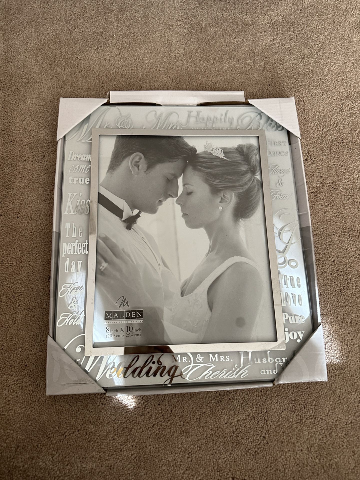 8x10 Wedding Frame