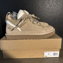 Women’s Ugg Shoes Size 9.