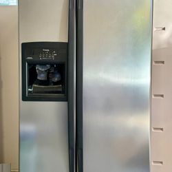 Whirlpool Refrigerator- $50  Only