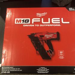 Brand New Milwaukee M18 FUEL 3-1/2 in. 18-Volt 30-Degree Lithium-Ion Brushless Cordless Framing Nailer (Tool-Only)