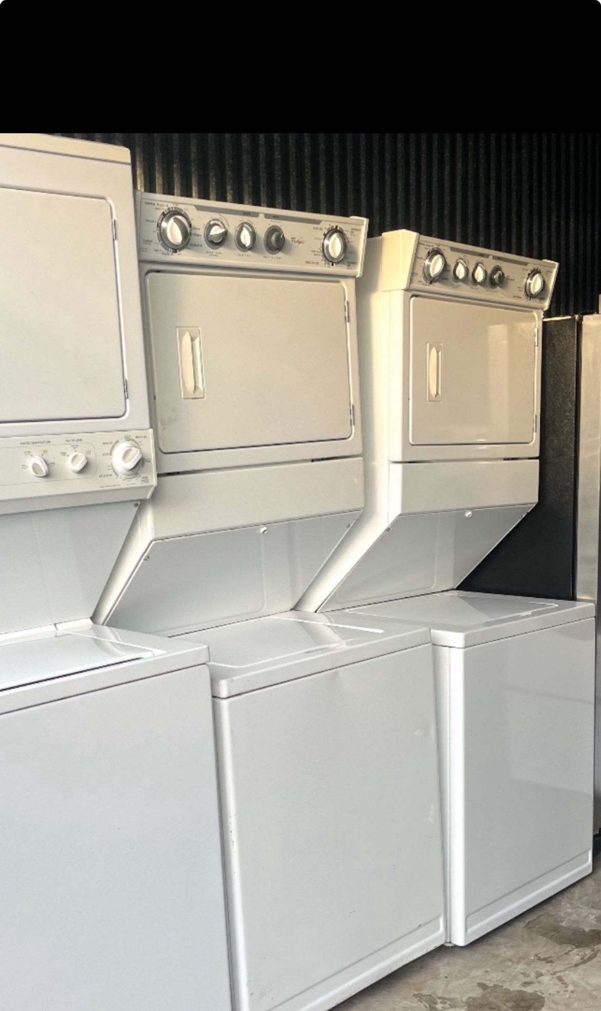 Stackable washer and dryer 🚨 3 months warranty 💯 Delivery dade and broward 🚚