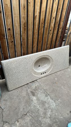 Granite countertop for bathroom