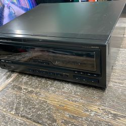 Technics 60+1 CD Changer -No Remote- $90