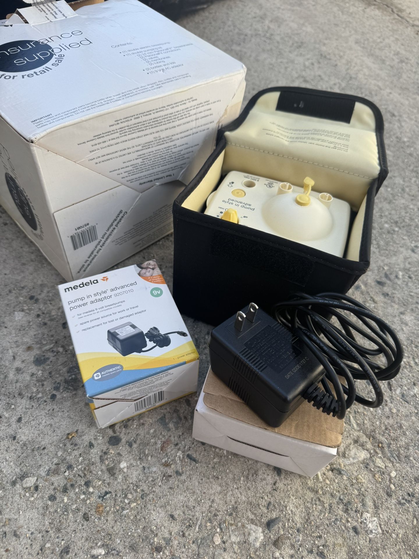 medela Breast pop / New / Comes With Stuff You See In The Picture Only