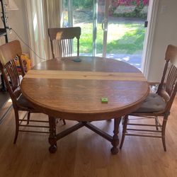 Oakwood Stained Table. With Removable Centerpiece.