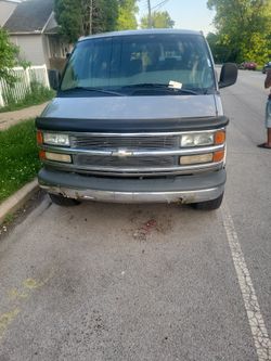 2022 Chevrolet Express