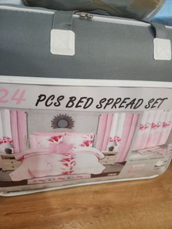 24-Piece Bed Spread Set Pink Floral