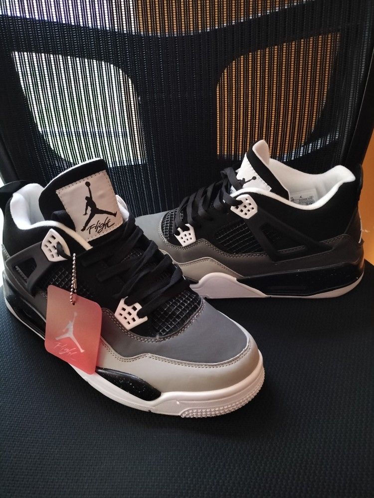Brand New Jordans 4s (1:1)