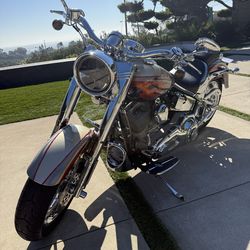 2006 Harley-Davidson CVO Fat Boy (FLSTFSE)