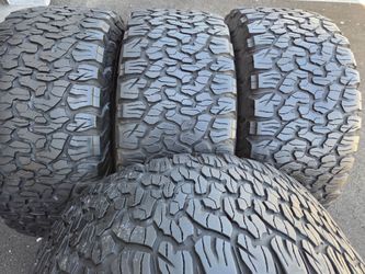 4 uaed tires Lt33x12.5r17 Bfgoodrich K02 $299.00
