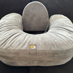 TwinGo Breastfeeding Pillow