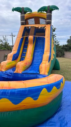 TABLES , CHAIRS , SLIDES