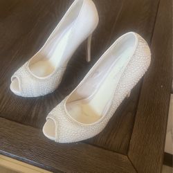 Davis Bridal Size 8