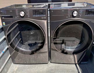 LG washer and gas dryer Very well taken care of like new
