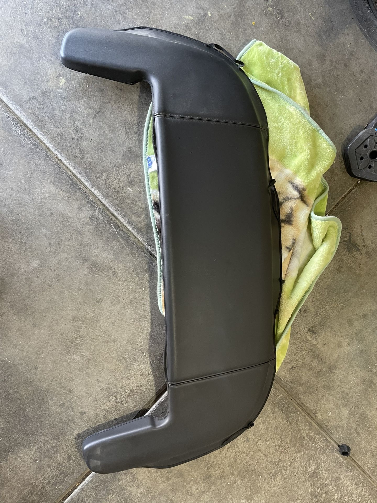 Audi tt tonneau sale cover