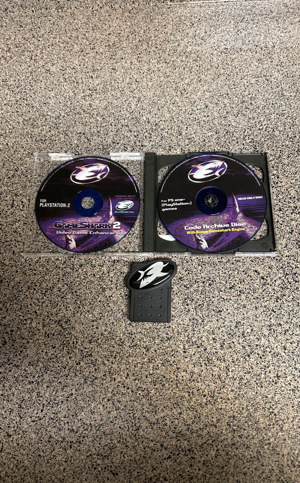 Game Shark 2: For PS1 And PS2 + Data Drive