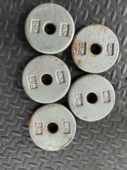 5 - 2.5lb plates