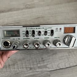 Cobra - 29 LTD Classic AM/FM 40-Channel CB Radio - Chrome 