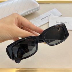 Burberry sunglasses 