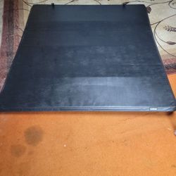 Tonneau Cover 5ft 3 In. BRAND NEW