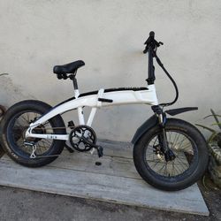 Aventó Sinch 1 Electric Folding Bike 
