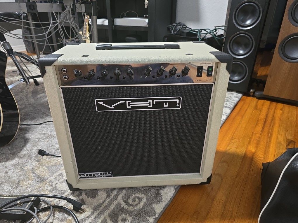Rare VHT PITBULL 45 AMP - LIKE NEW