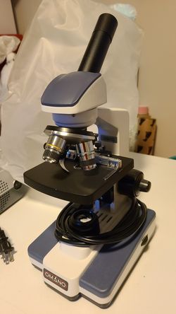 STUDENT MICROSCOPE