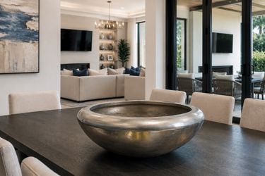 Xl accent decor silver container