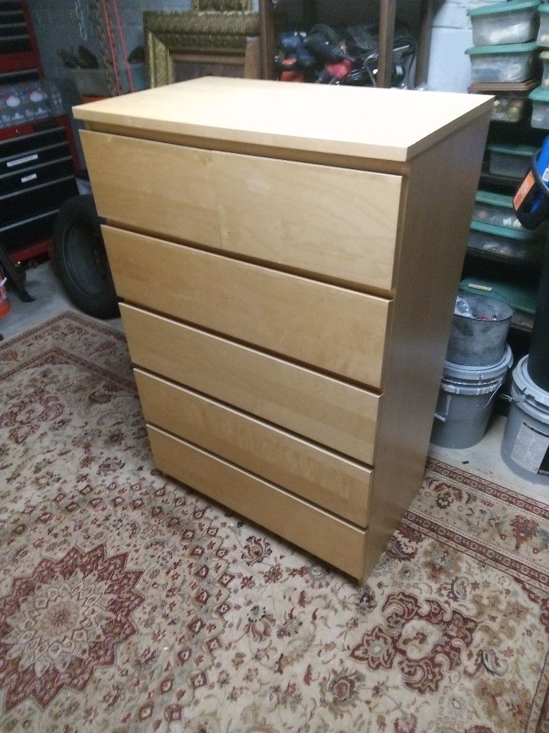 Like New 6 Drawer IKEA Chest