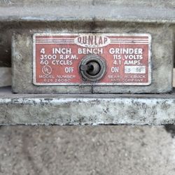 Small Dunlap Bench Vise 