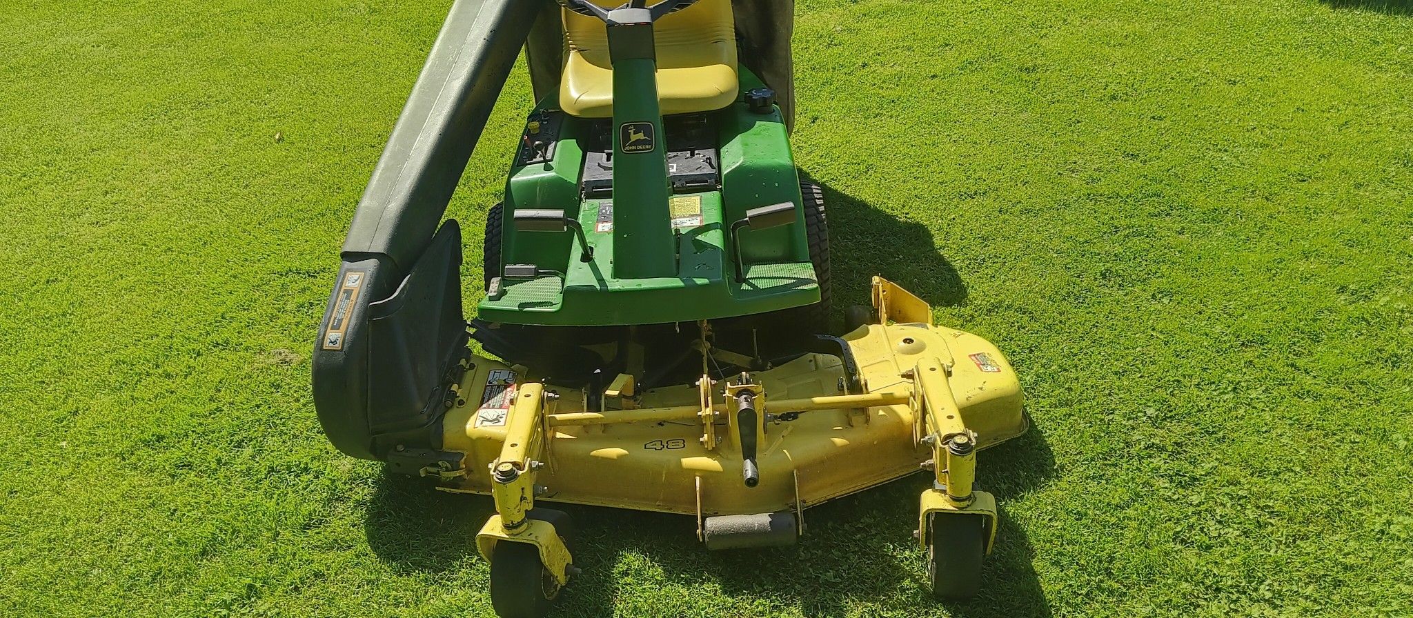 JohnDeere 48 Zero turn With Snow Thrower Attachment
