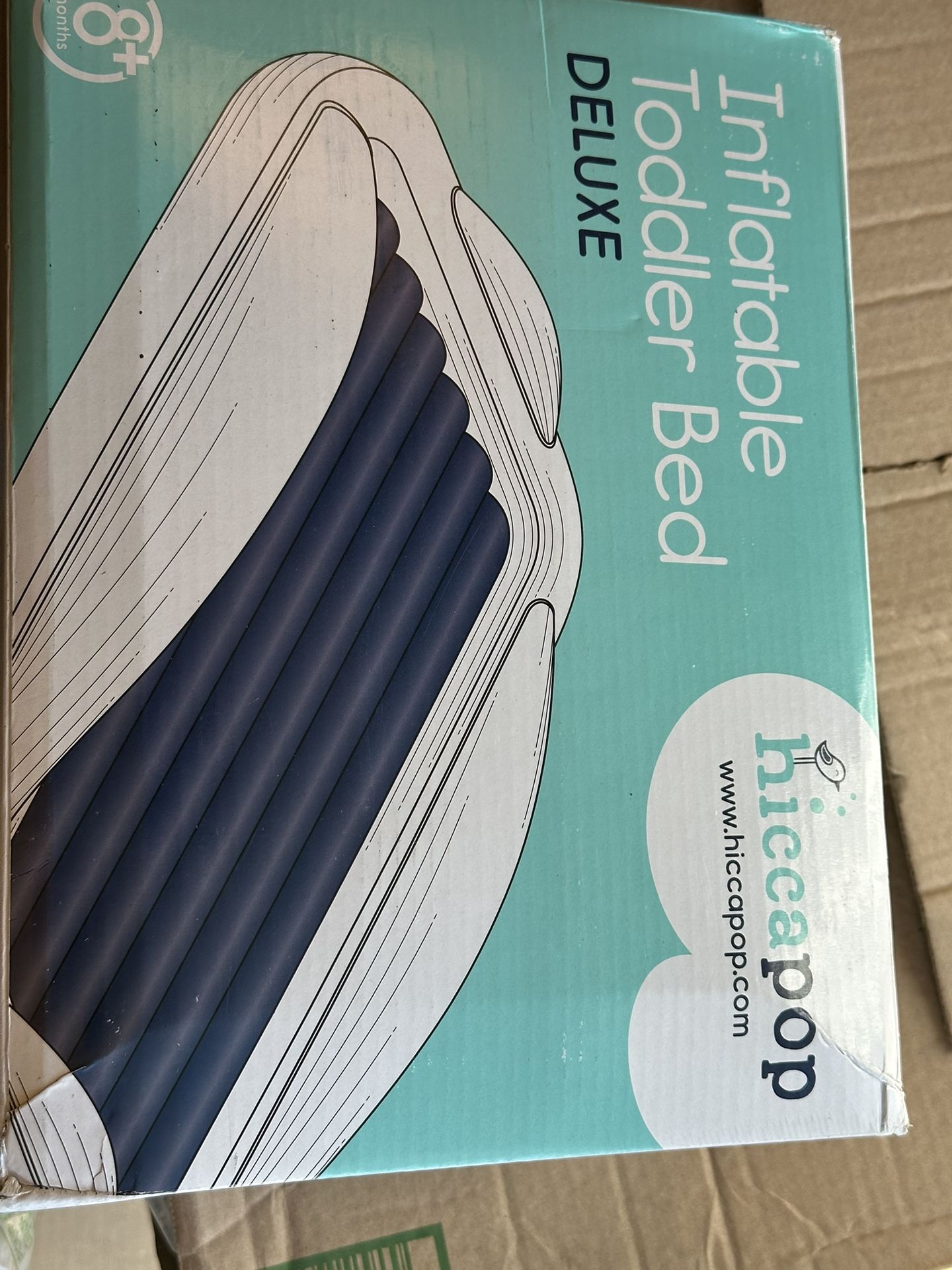Inflatable toddler bed