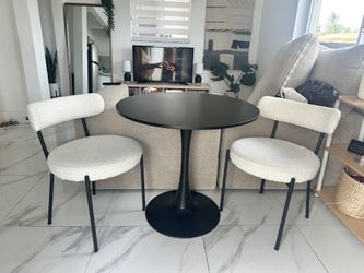 Black Tulip Table