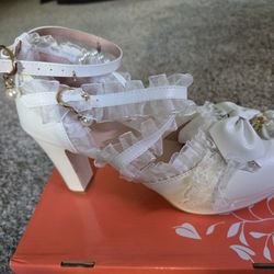 Kawaii/Lolita White Lace Heels