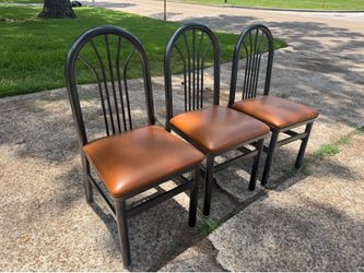 Set of 3 Dining Chairs