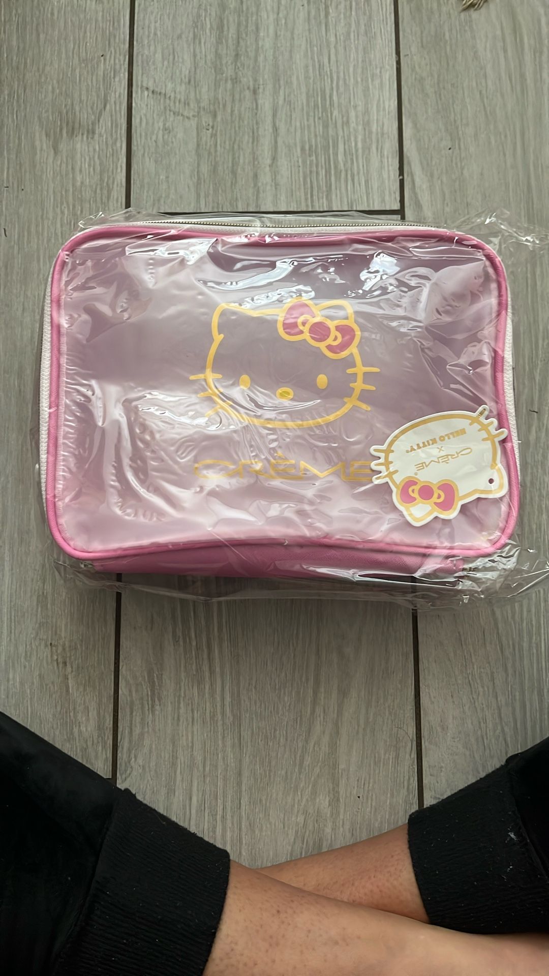 Hello Kitty And Crème Collab Travel Size Make Up Bag