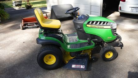 John Deere E130 42" Deck Mower & accessories  REDUCED PRICE