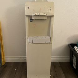 Water Dispenser