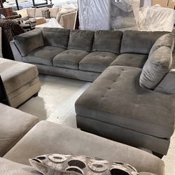 GREY SECTIONAL SOFA FREE DELIVERY 🚚 