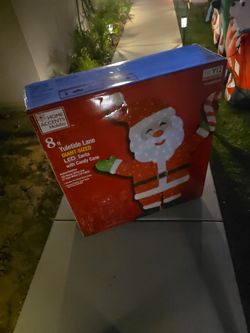 8ft Santa 