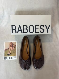 raboesy brown ballet flats
