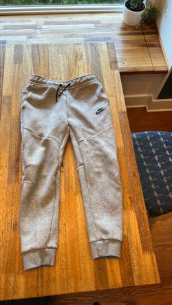 Kids Nike Tech Sweatpants-New!